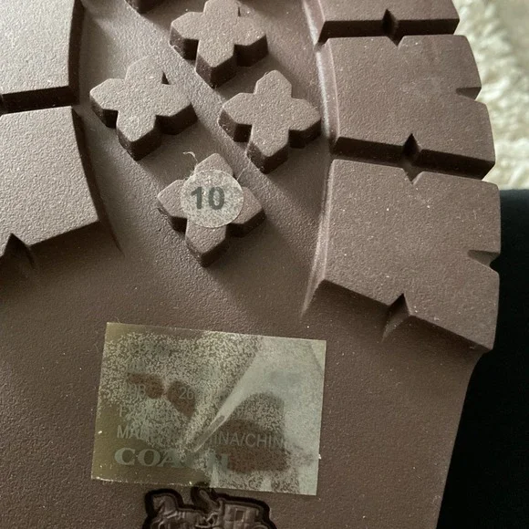 Coach Signature Monogram Faux Shearling Lined Winter Boots Brown Rubber Sole 10 - Picture 8 of 8